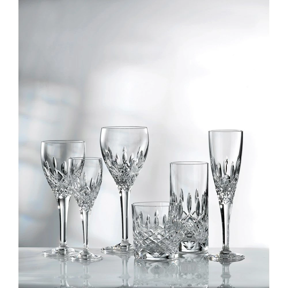 Royal Doulton R&D Collection Highclere Pair Of Crystal Wine Glasses - Image 2
